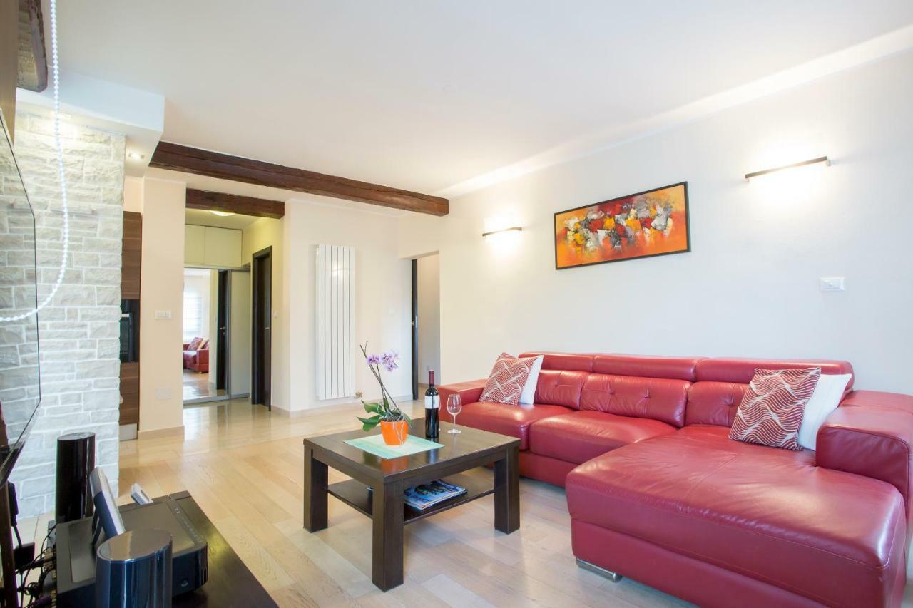 Luxury Apartment Sea Pula Exterior photo